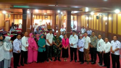 Foto bersama usai acara Rakor dan Launching BAAS di Aula Depati Payung Bappeda Merangin. Rabu (12/7/2023).