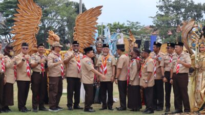 Pembukaan acara Festival Pekan Kebudayaan Daerah di Merangin berlangsung spektakuler. Minggu (17/9/2023).