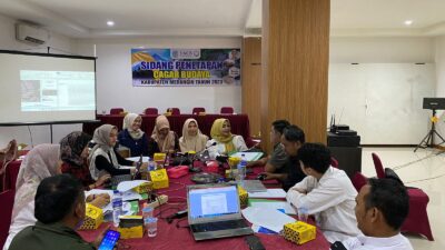 Tim ahli cagar budaya (TACB) Kabupaten Merangin saat sidang penetapan cagar budaya bersama tim bidang kebudayaan. Selasa (26/12/2023).