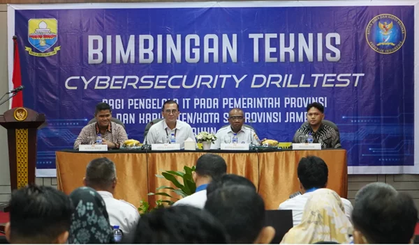 Kepala Dinas Komunikasi dan Informatika Provinsi Jambi Drs. Ariansyah, ME mengemukakan bahwa tugas Teknis Cybersecurity Drilltest, Bagi Pengelola IT Pada Pemerintah Provinsi (Pemprov) Jambi dan kabupaten/kota sangat perlu dan penting dalam rangka mendorong stakeholder agar memiliki kapabilitas dan kesadaran akan pentingnya keamanan siber dan sandi, termasuk pengelolaan insiden keamanan siber.