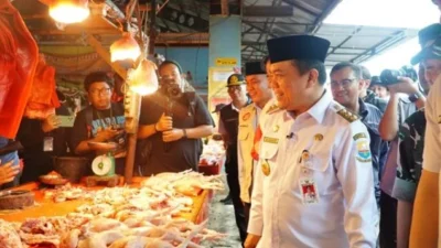 Gubernur Jambi, Al Haris memastikan ketersediaan harga kebutuhan bahan pokok (Bapok) di Provinsi Jambi akan tetap stabil dan mencukupi dengan harga terjangkau menjelang Puasa dan Hari Raya Idul Fitri 1445H Tahun 2024.