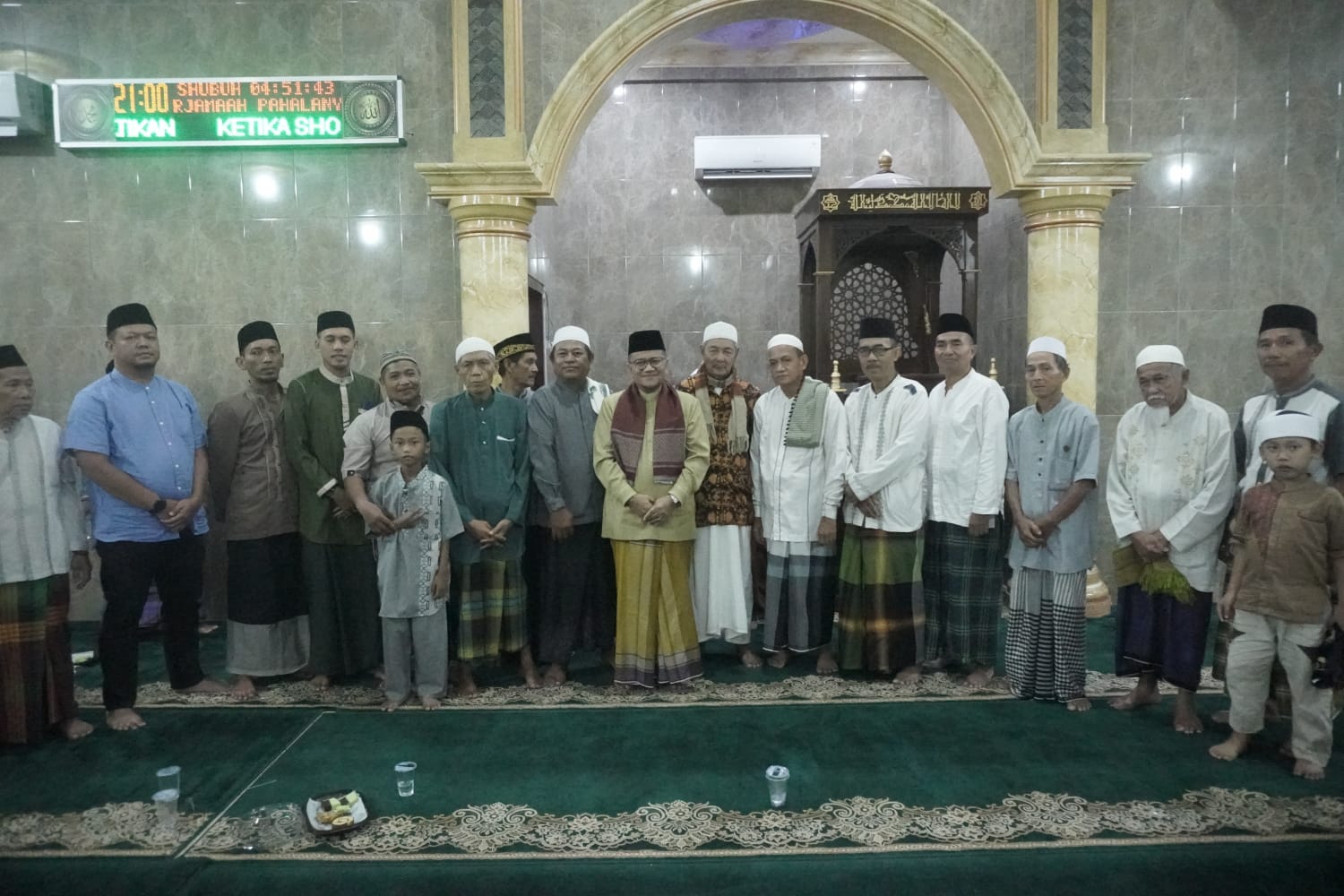Dr.dr.H.Maulana, MKM, kembali melakukan Safari Ramadan di Masjid Al Ittihad RT 25, Kelurahan Murni, Kecamatan Danau Sipin, Kota Jambi, Senin (01/04/2024). 