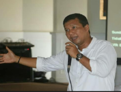 Kinerjanya Dikritik Romi Hariyanto Malah “Baper”