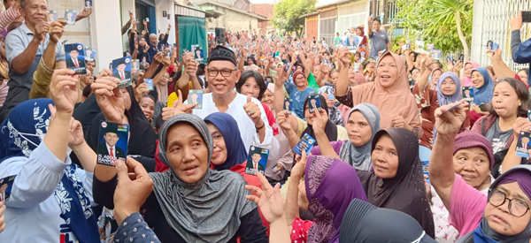 Dukungan Emak-emak Cempaka Putih untuk H Abdul Rahman