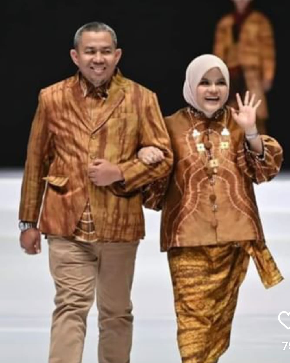 Bacawako Jambi H Abdul Rahman (kiri) beserta istri.