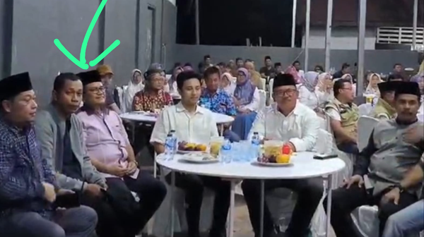 Oknum ASN Lurah Nekat Ikut Acara Bacawako Maulana