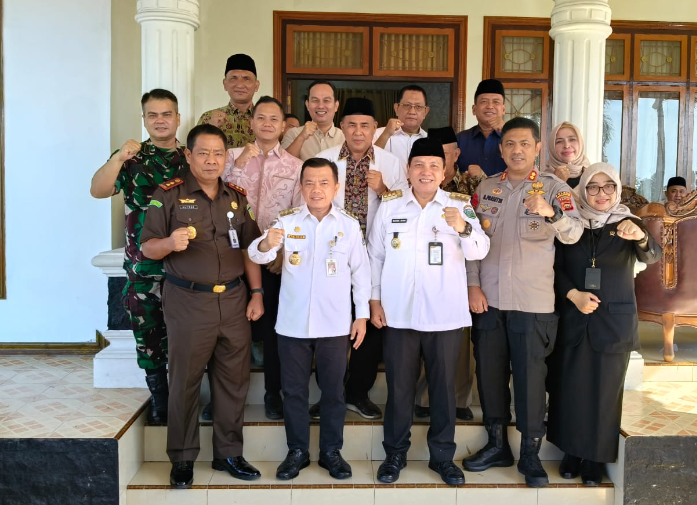 Al Haris Coffee Morning dengan Semua Cabup Sarolangun