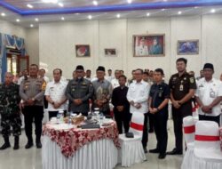 Pantau Persiapan Pilkada, Pjs. Gubernur Sudirman Ingatkan untuk Antisipasi Potensi Masalah di Tanjabbar