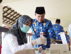 Gubernur, Sekda dan Seluruh Pejabat Pemprov Jambi Jalani Tes Urine