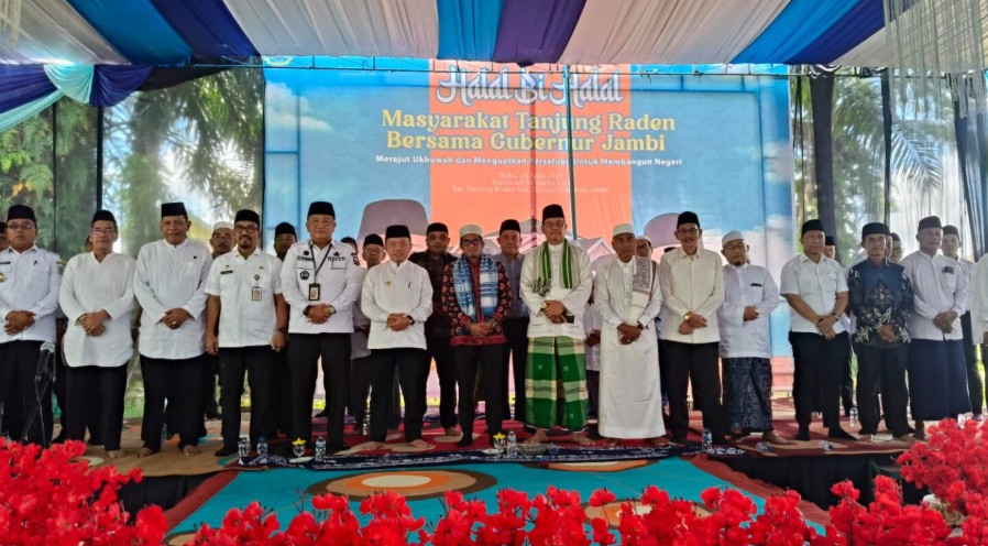 Halal Bihalal Bersama Masyarakat Tanjung Raden, Al Haris Ajak Jaga Kebersamaan