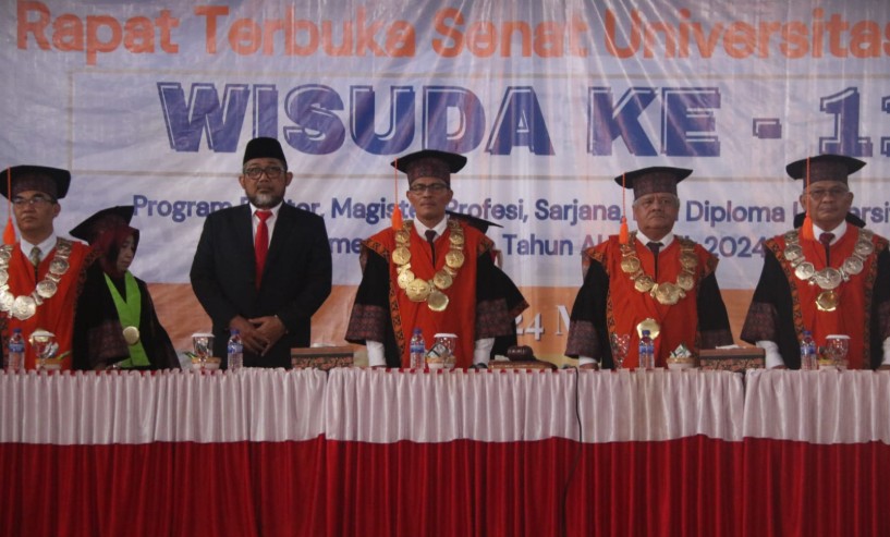 Sekretaris Daerah Provinsi Jambi Dr. H. Sudirman, SH., MH mengatakan bahwa wisuda perlu dioptimalkan sebagai refleksi kontribusi akademis dalam pembangunan bangsa.