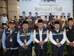 Abdullah Sani Ingatkan Jaga Fisik, Mental dan Kesehatan ke JCH Kloter 13 Jambi