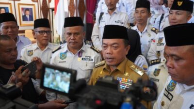 Gubernur Jambi Dr. H. Al Haris, S.Sos, MH berharap kepada Pengurus APDESI (Asosiasi Pemerintah Desa Seluruh Indonesia) berperan sebagai ujung tombak dalam pembangunan desa, meningkatkan kapasitas desa dalam mengelola pembangunan desa