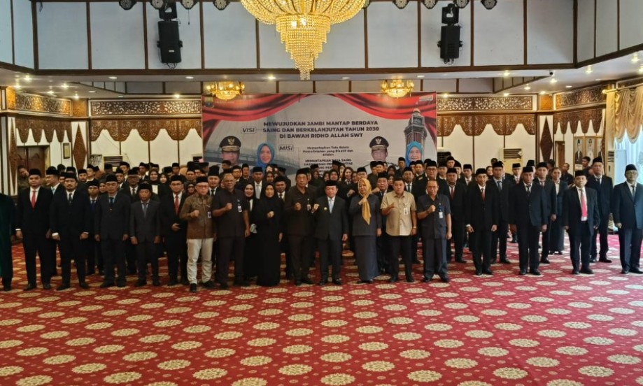 Gubernur Jambi Al Haris Rombak 107 Pejabat Eselon III & IV