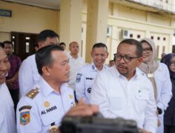 Gubernur Al Haris Dampingi Wakil KSP M. Qodari Tinjau Kesiapan Lokasi Sekolah Rakyat Di Tanjabtim