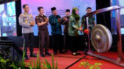 Wakil Gubernur Jambi Drs. H. Abdullah Sani, M.Pd.I membuka secara resmi Rapat Koordinasi Daerah Program Pembangunan Keluarga, Kependudukan, dan Keluarga Berencana (Bangga Kencana) serta Percepatan Pencegahan dan Penurunan Stunting Provinsi Jambi Tahun 2025