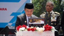 Syukuran Hari Bhayangkara Ke-79, Gubernur Al Haris dan Kapolda Tanda Tangani Prasasti Pembangunan Rumah Tahanan Polda Jambi