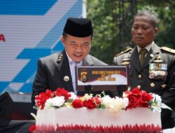 Syukuran Hari Bhayangkara Ke-79, Gubernur Al Haris dan Kapolda Tanda Tangani Prasasti Pembangunan Rumah Tahanan Polda Jambi