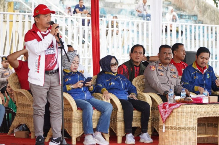 Gubernur Al Haris Dukung Pembinaan Atlet Muda Lewat Piala Soeratin