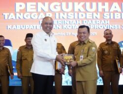 Gubernur Al Haris Terima Penghargaan Jambi Jadi Provinsi ke-6 Lengkapi Tim Tanggap Insiden Siber, Tegaskan Perkuat Ketahanan Digital Daerah