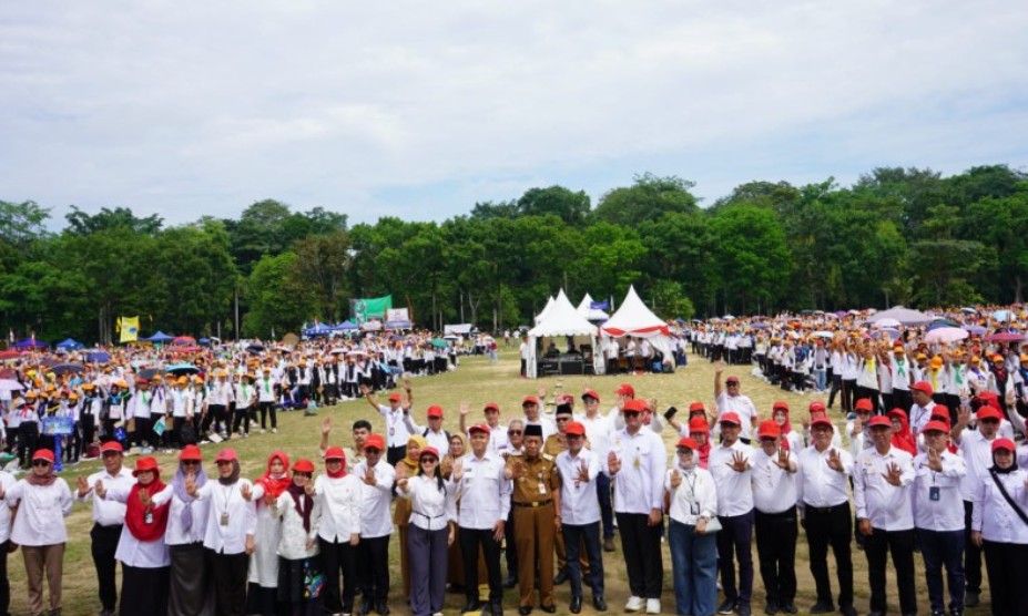 Wagub Sani Apresiasi Kesuksesan PKKMB Unja Raih 4 Rekor Muri