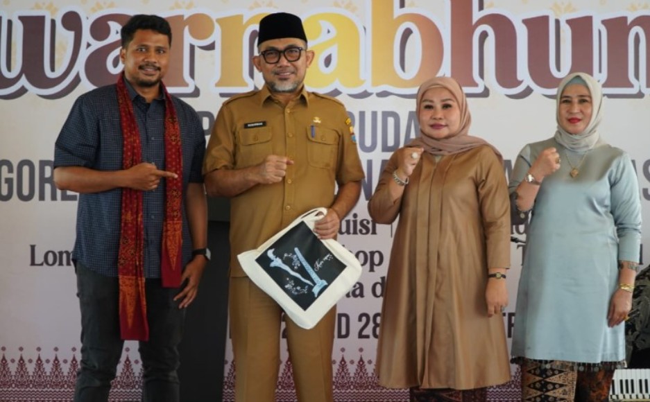 Sekda Sudirman Buka Pameran Kenduri Swarnabhumi, Angkat Filosofi Batik dan Songket sebagai Manuskrip Peradaban