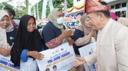 Pro Jambi Tangguh Hadir di Tanjab Timur, 51 Keluarga Nikmati Rumah Baru dari Gubernur Al Haris