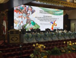 Paripurna HUT ke-76 Merangin Berlangsung Khidmat, Dihadiri Menko Pangan Zulhas