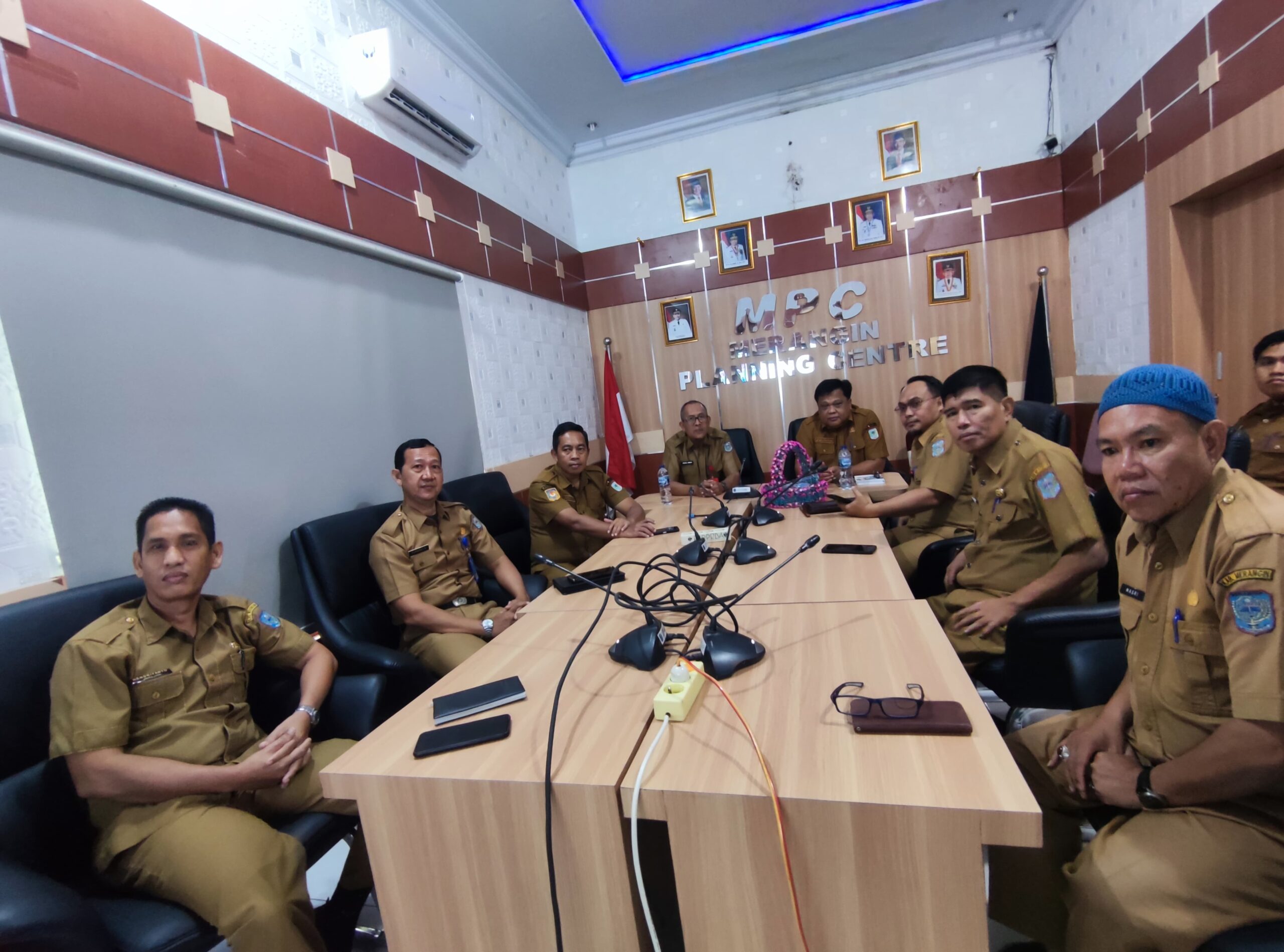 Pemerintah Kabupaten Merangin melalui Badan Perencanaan Pembangunan Daerah (Bappeda) menunjukkan komitmen dalam mendukung Program Strategis Nasional (PSN) 3 Juta Rumah. Foto: Diskominfo Merangin