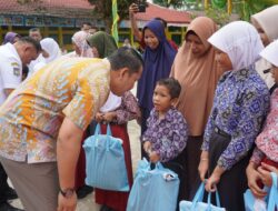 Bersama Bupati, Dikbud Merangin Salurkan Perlengkapan Sekolah Gratis untuk 1.705 Siswa