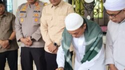 Senyum Warga Batang Asai Sambut Jalan Baru, Gubernur Al Haris Resmikan Akses Impian 88 Kilometer