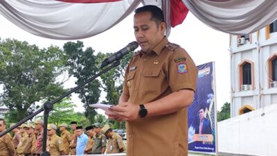 Di bawah rintik gerimis yang membasahi halaman Kantor Bupati, Pemerintah Kabupaten (Pemkab) Merangin tetap kokoh menggelar Apel Kedisiplinan sekaligus Halal Bihalal, Senin (06/04/2026).