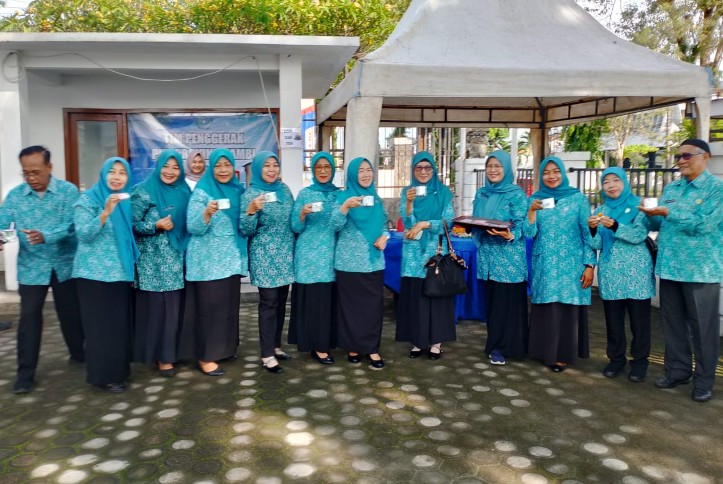 Pojok Berkah TP-PKK Provinsi Jambi Hadir di Hari Rabu, Hj. Hesnidar Haris: Sedekah Sekecil Apa Pun Insya Allah Bernilai dan Dikelola dengan Amanah