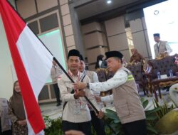 Lepas 442 JCH Kloter BTH 19, Pesan Gubernur Al Haris: Fokus Ibadah Haji, Jangan sia-siakan Perjuangan Puluhan Tahun