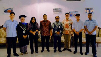 Bentuk komitmen nyata terhadap peningkatan kualitas SDM di area operasinya, PetroChina International Jabung Ltd. merayakan kelulusan empat mahasiswa penerima beasiswa penuh asal Kabupaten Tanjung Jabung Barat, Jambi.