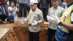 Gubernur Al Haris Letakkan Batu Pertama Pembangunan RSUD Bukit Tengah di Kerinci