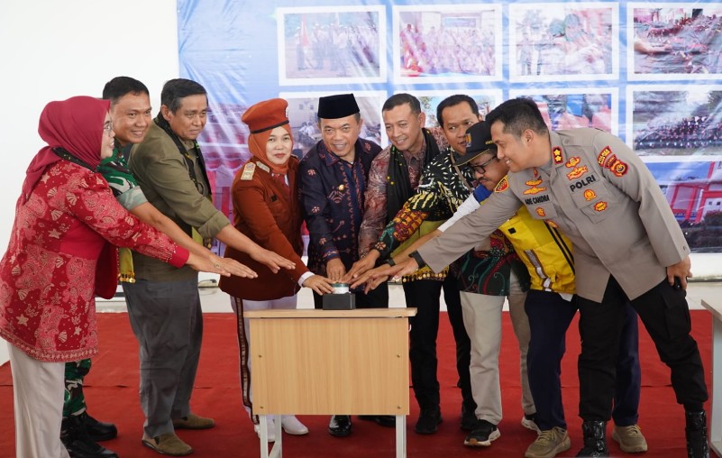 Buka MPLS SRT 1 Tanjabtim, Pesan Gubernur Al Haris: Tekun Belajar dan Terima Kasih ke Pemerintah Pusat
