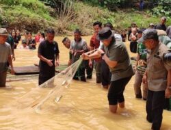Bupati H M Syukur Didampingi Wabup Buka Lubuk Larangan Telun