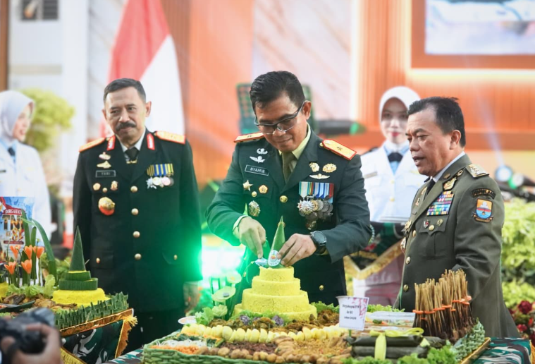 Gubernur Al Haris Apresiasi Kinerja dan Dedikasi TNI Berjuang Bagi Negara