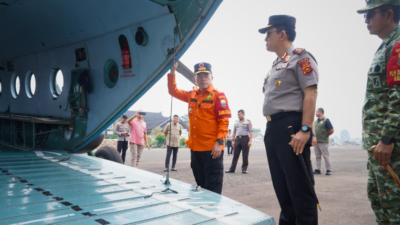 Gubernur Jambi Lepas 146 Personel Satgas Karhutla, Pemadaman Kebakaran di Taman Nasional Berbak dan Sembilang Diintensifkan